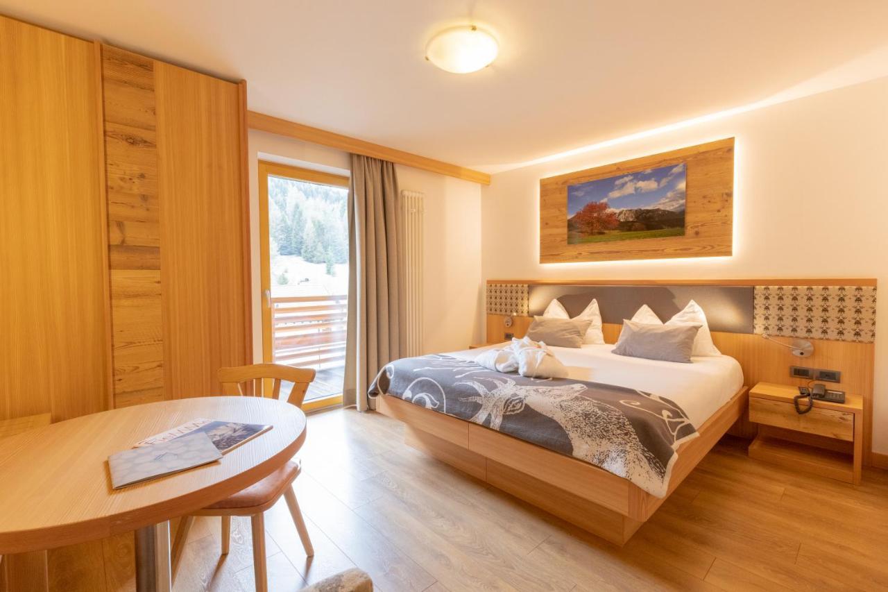 Berghotel Miramonti Tesero Buitenkant foto